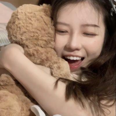咬我还是爱我